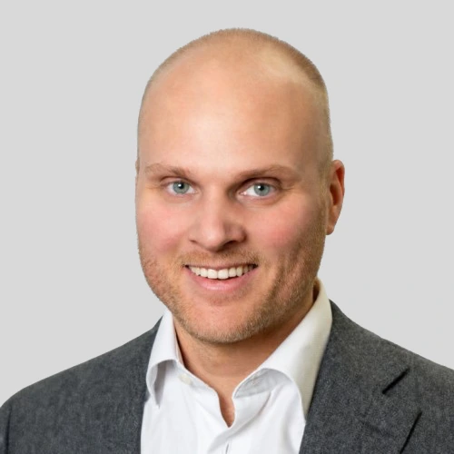 Dr. Niels Butink